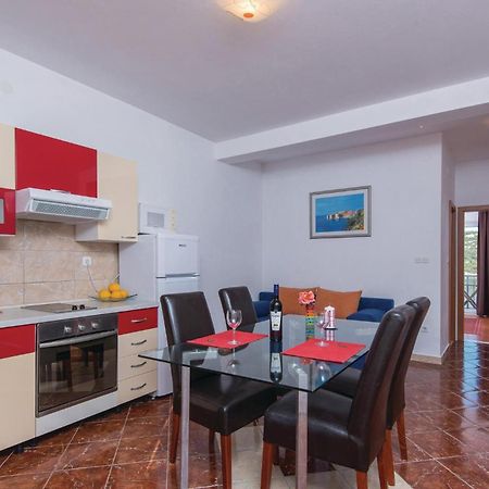 Gorgeous Apartment In Dubrava With Kitchen Exteriör bild